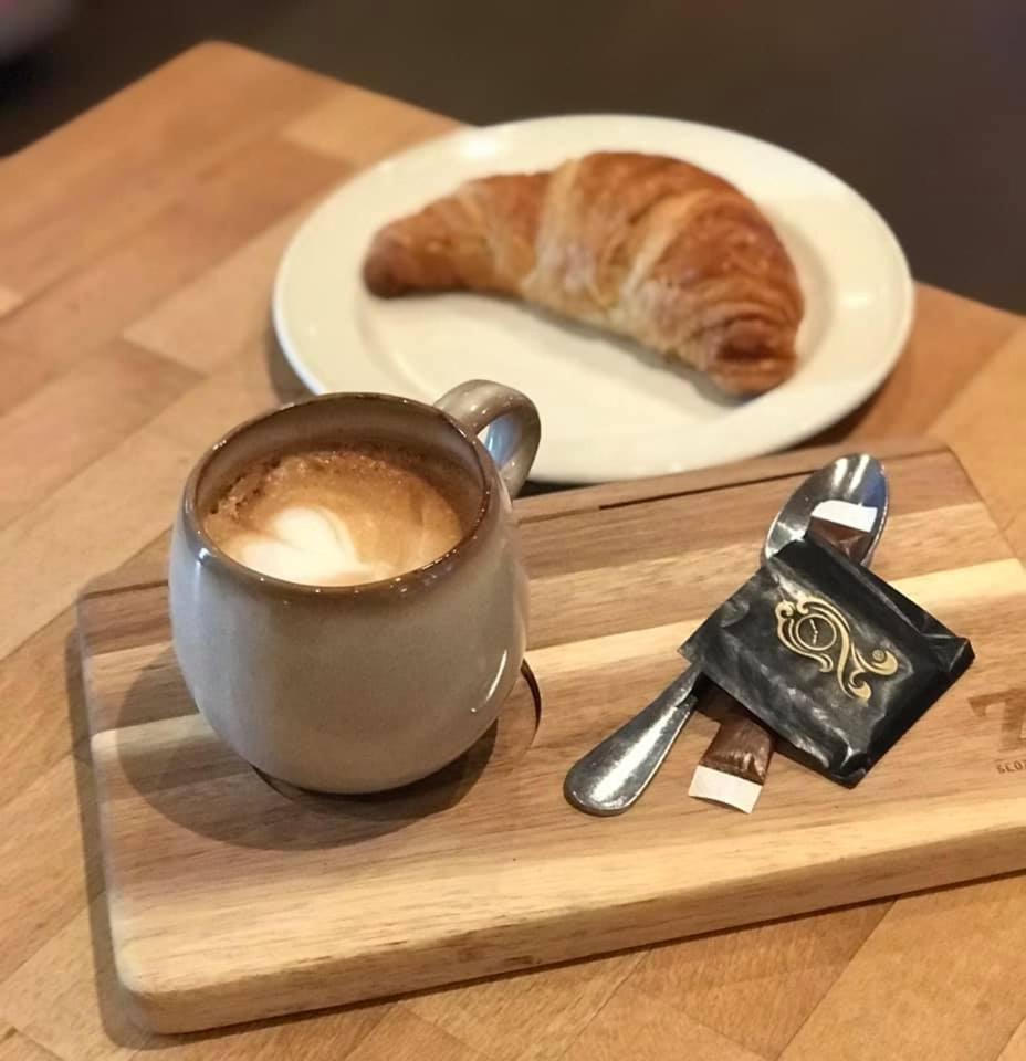Stryn Kaffebar & Vertshus Екстер'єр фото